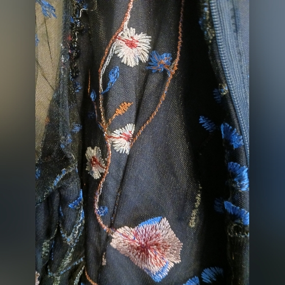 Pantsuit - Picture 4 of 8